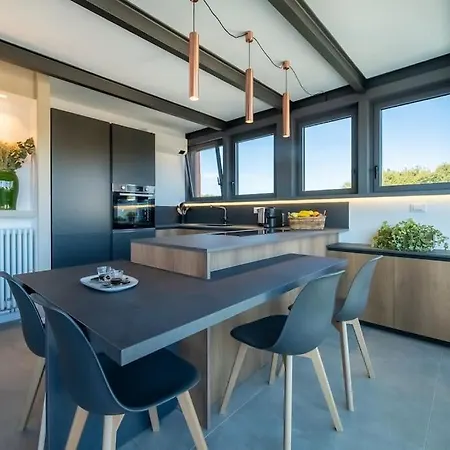 Della Vittoria Penthouse 公寓